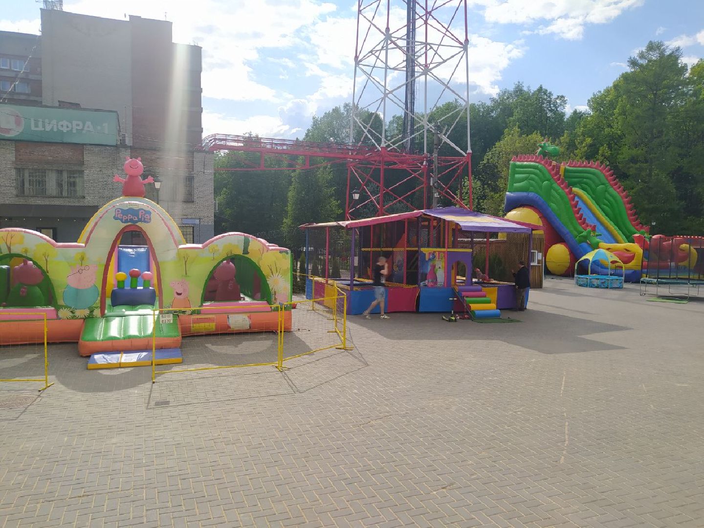 Истра, Парки, Аттракционы, дети,