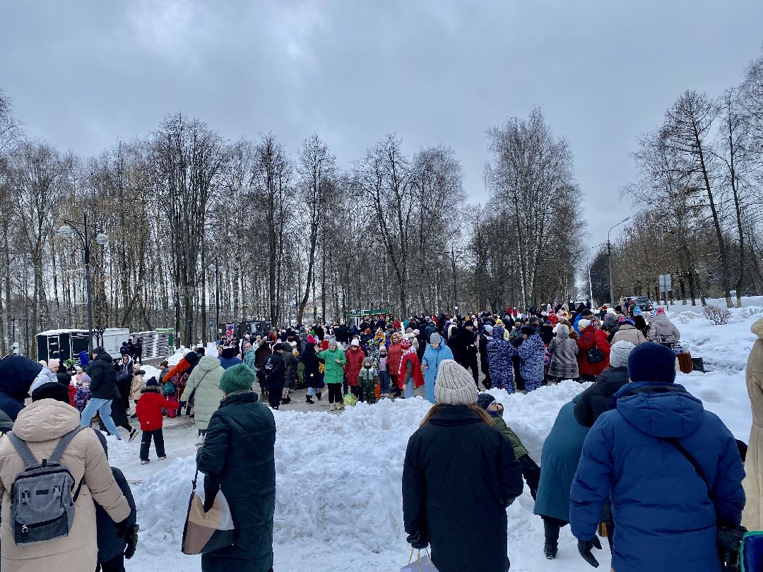 Клин, общество