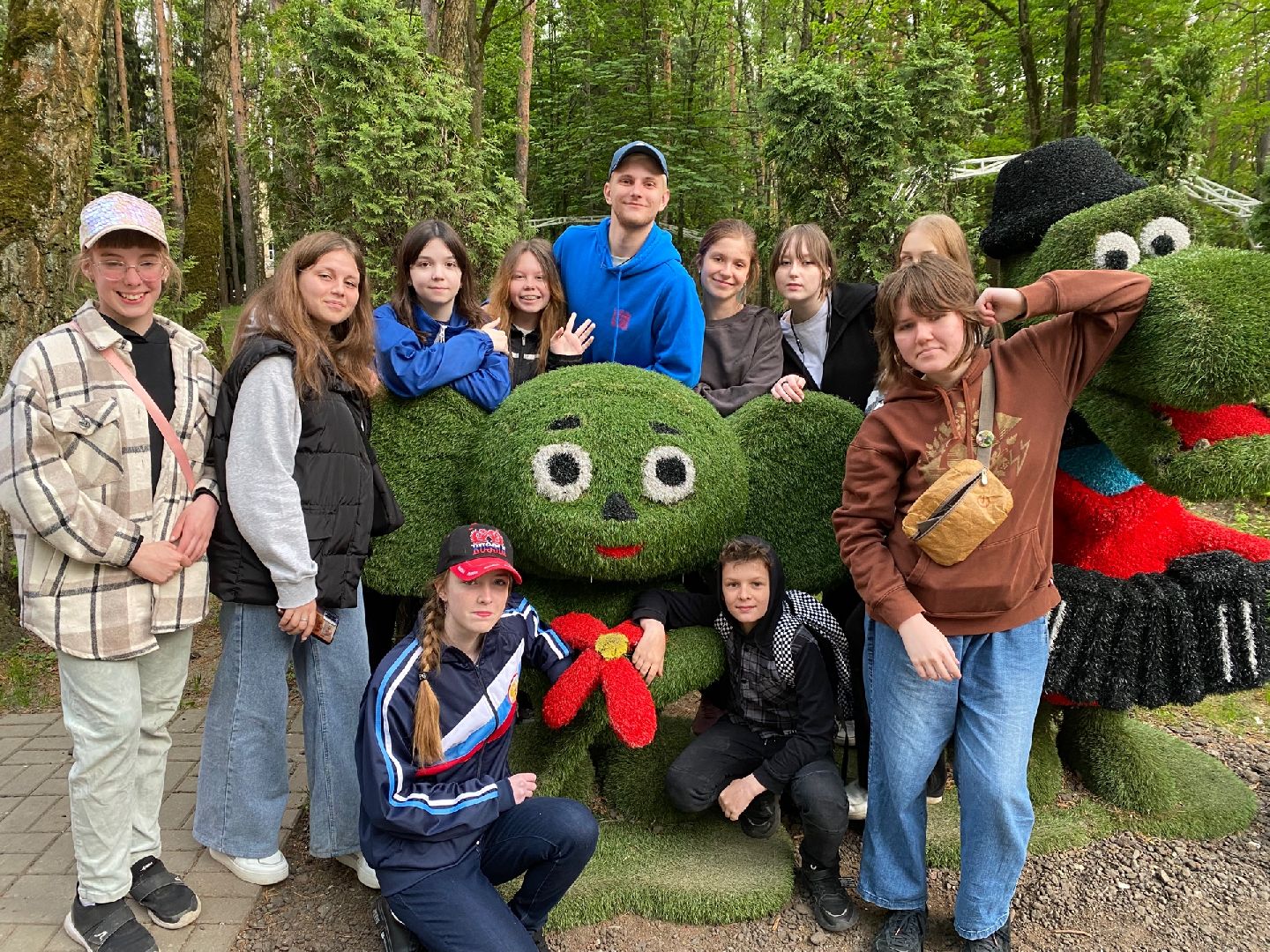 Домодедово, парк Ёлочки, волонтёры, молодёжь