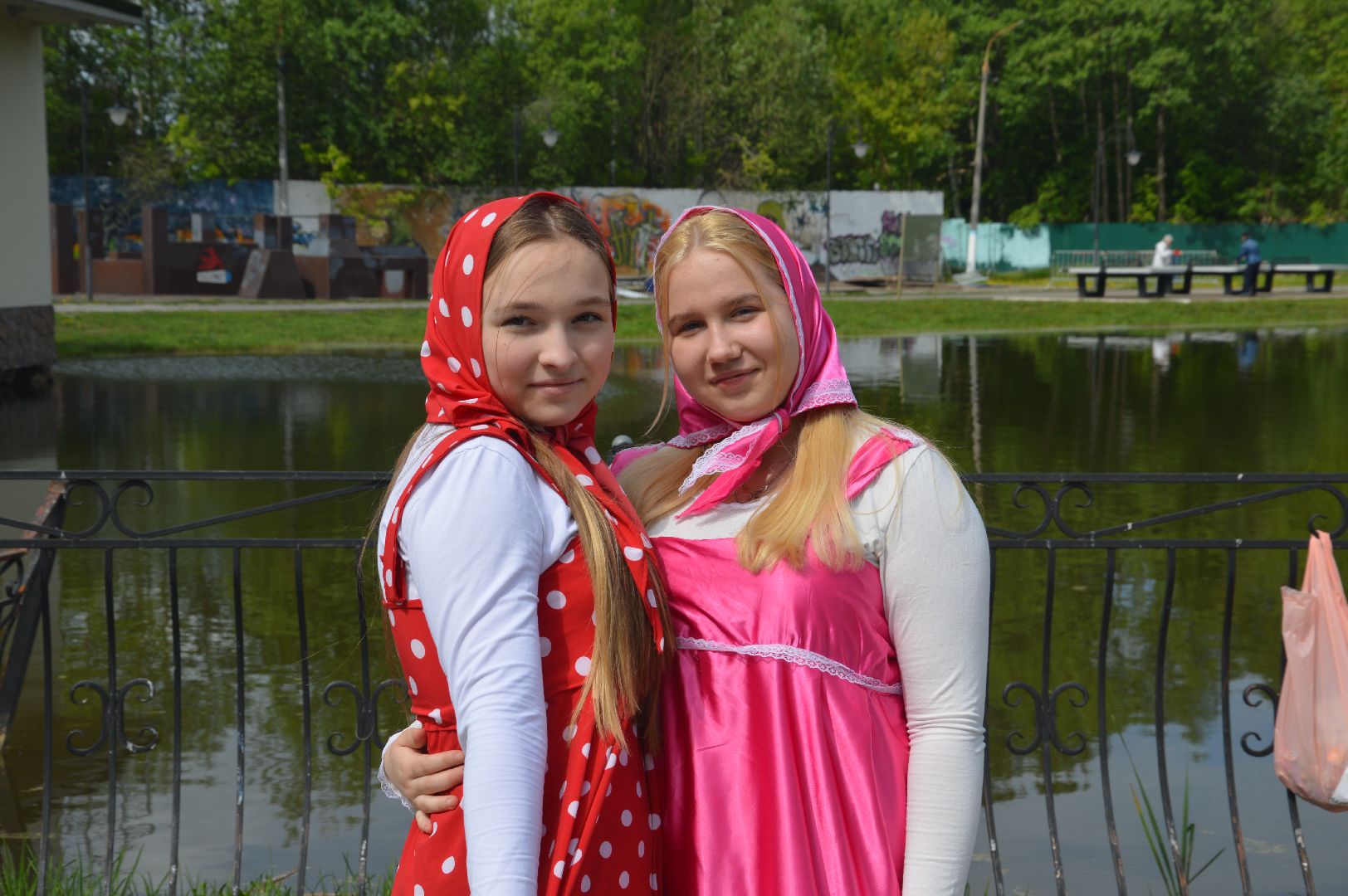 гуляния в парке, Шатура