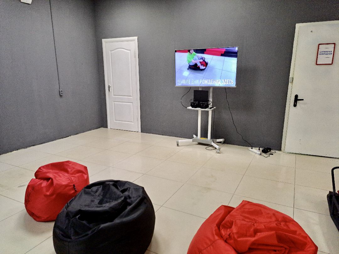 Клин, общество