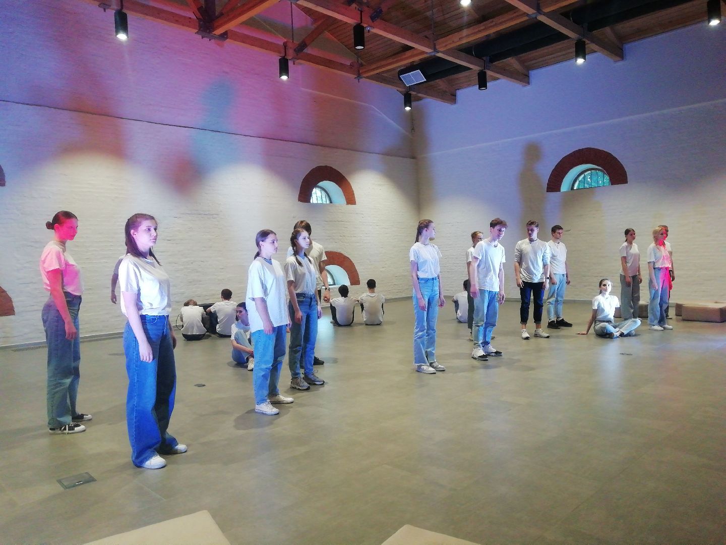 Звенигород, Звенигородский Манеж, Ночь музеев, спектакль о Маяковском, театральный колледж имени Леонида Филатова