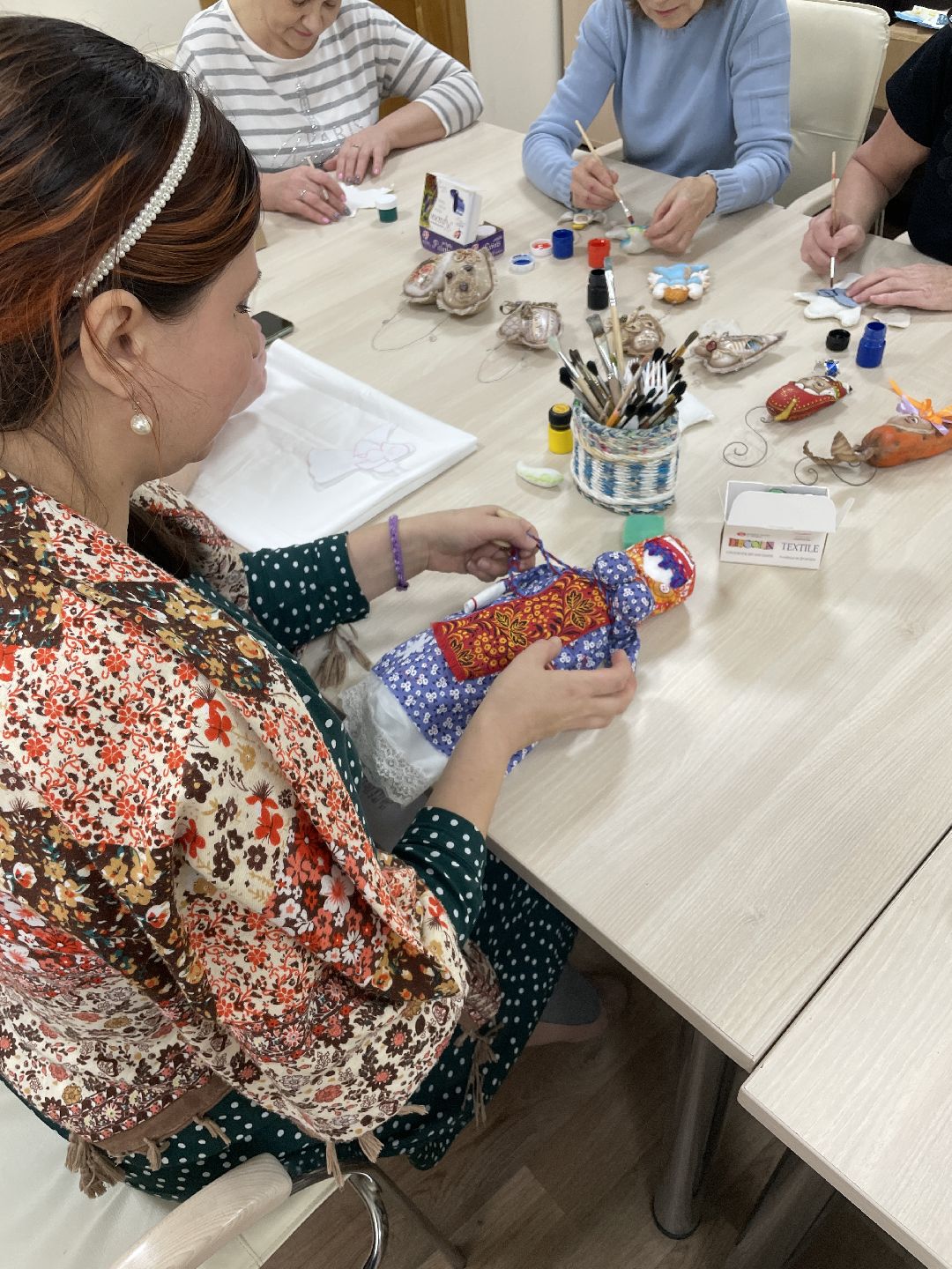 Клин, общество