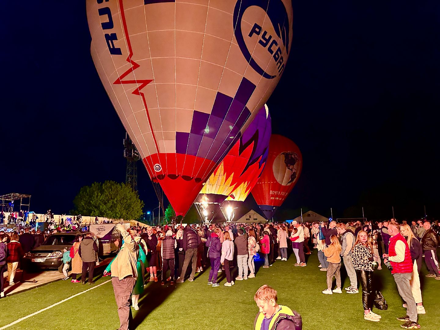 Клин, аэрошоу, воздушные шары, люди, фестивали