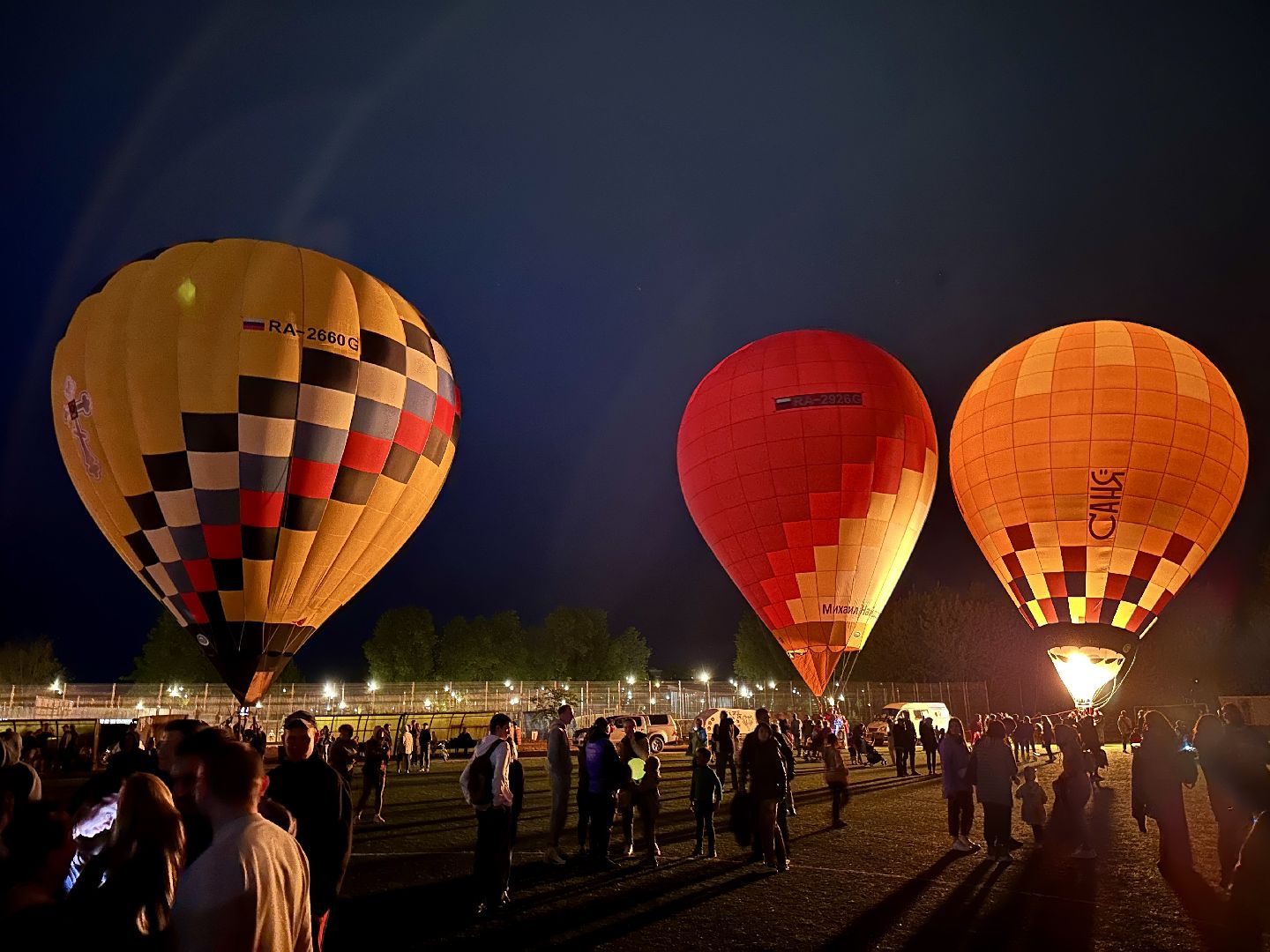 Клин, аэрошоу, воздушные шары, люди, фестивали