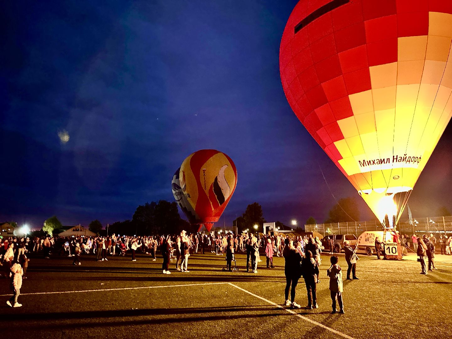 Клин, аэрошоу, воздушные шары, люди, фестивали