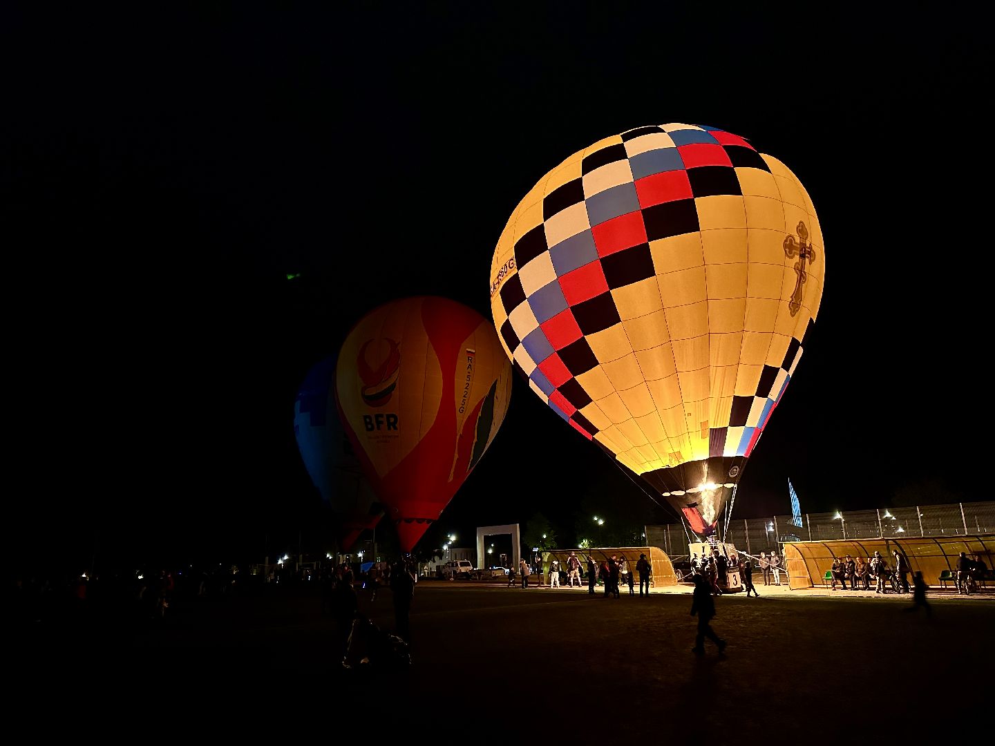 Клин, аэрошоу, воздушные шары, люди, фестивали