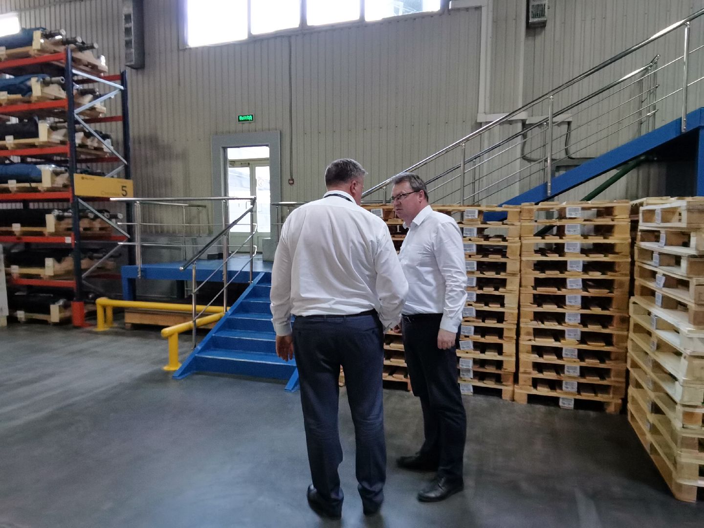 Балашиха, обойная фабрика ПАЛИТРА, обои, молодёжь, Ассоциация производителей обоев, Рособои, президент Ассоциации, проекты по развитию