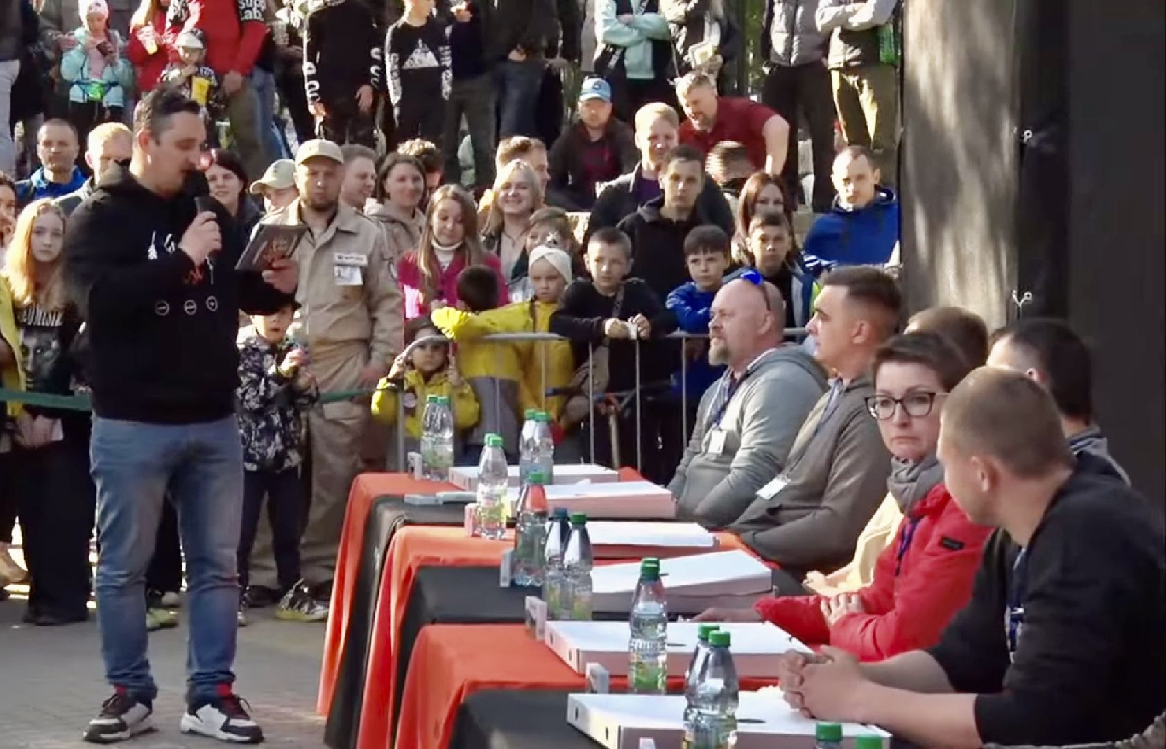 Клин, культура, конкурсы, еда, люди