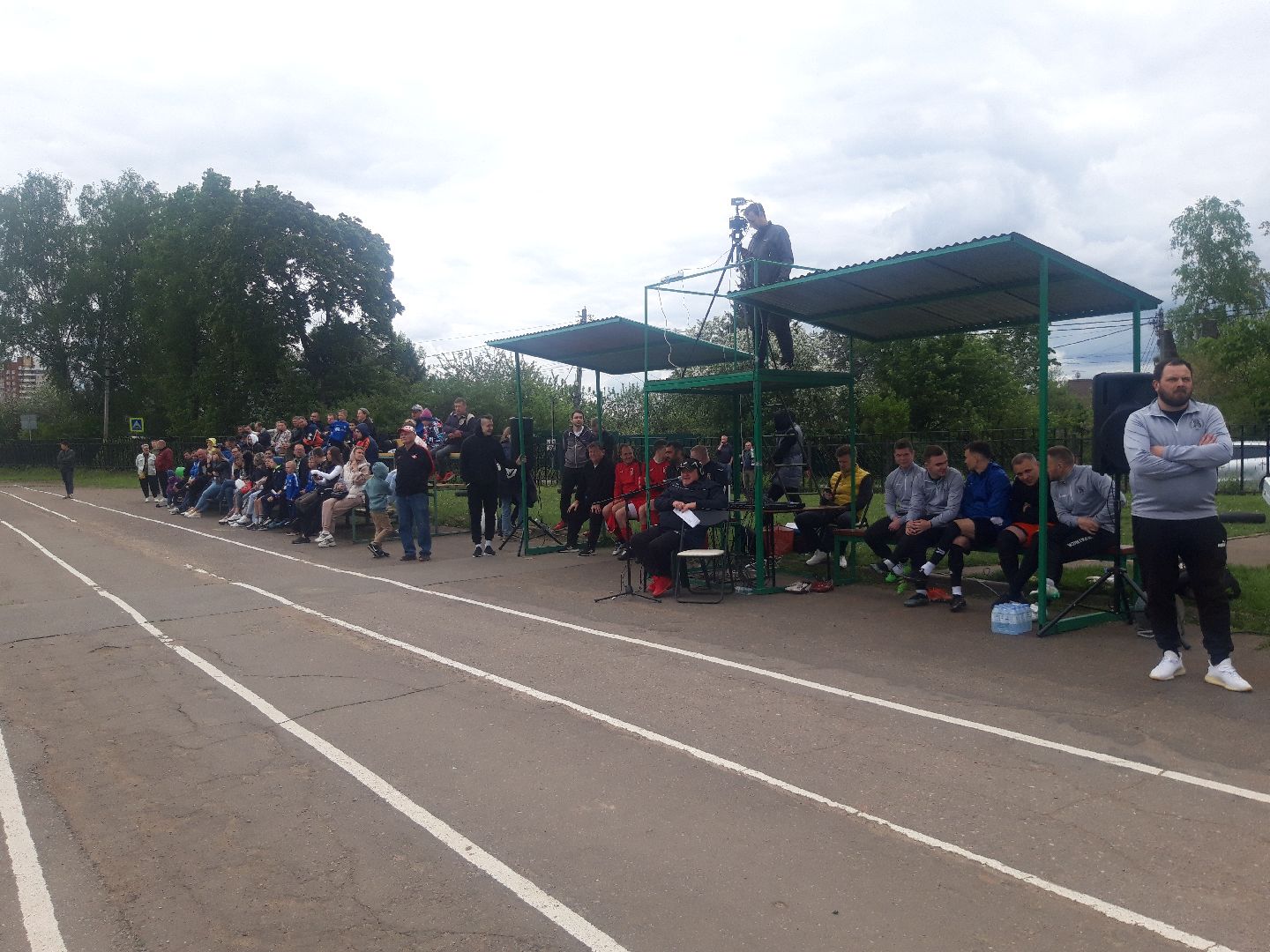 стадион, ветер,