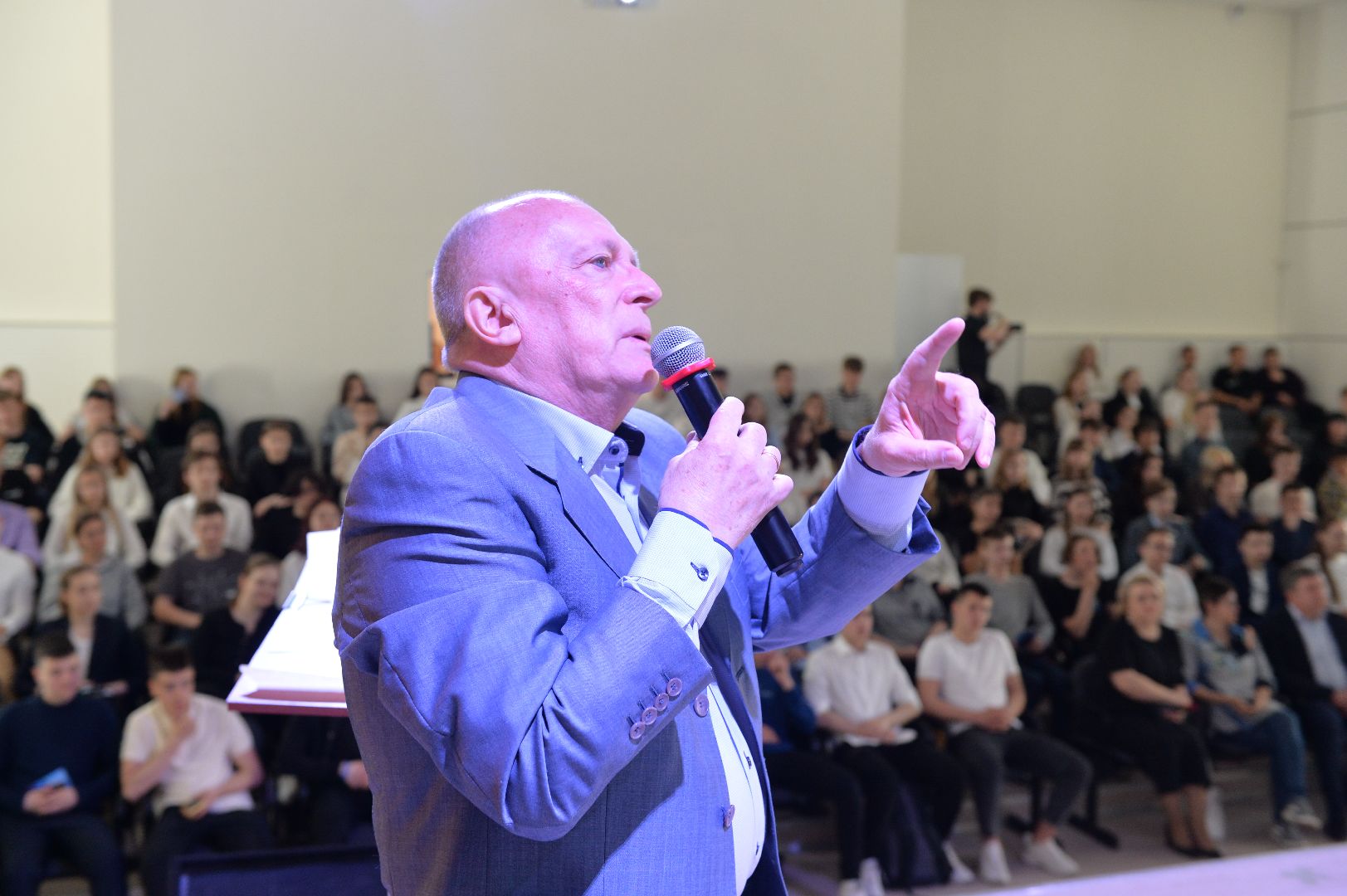 Можайск, Можайский городской округ, Подмосковье, урок мужества, Дугина, журналистка, политолог, СВО