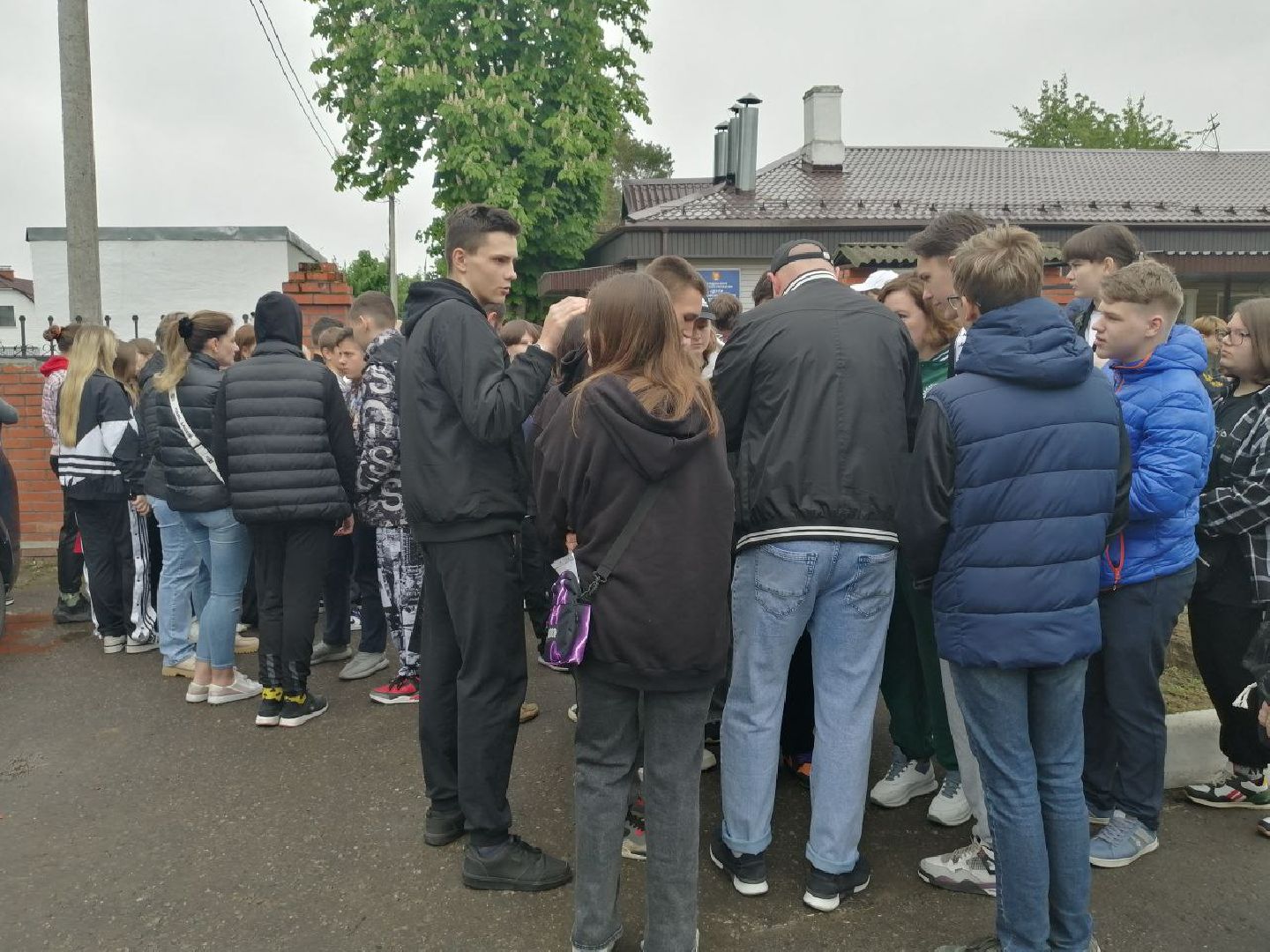 молодежь, серпухов, работа, деньги, благоустройство, монастырь, школьники, студенты,