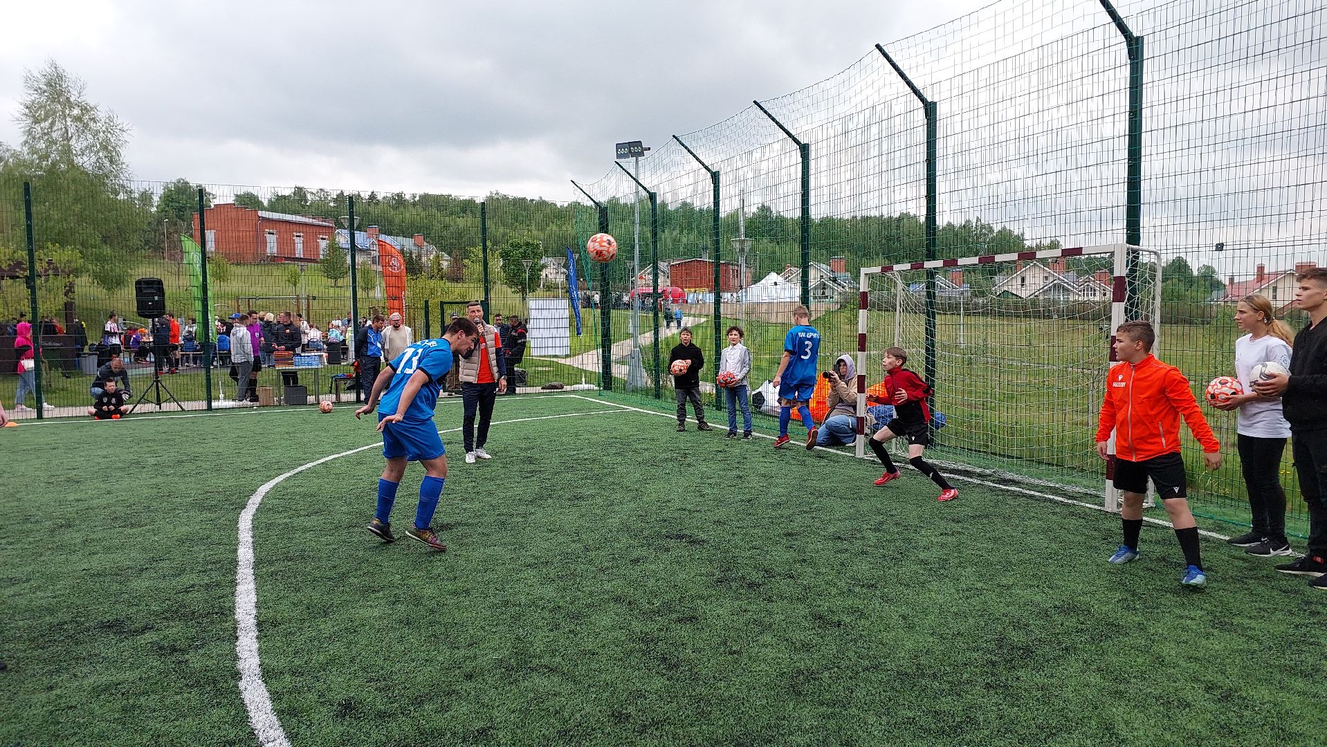 футбол, спорт, алдонин, мастер-класс, серпухов, райсеменовское, абсолют, инклюзивная школа, дети, детский спорт,