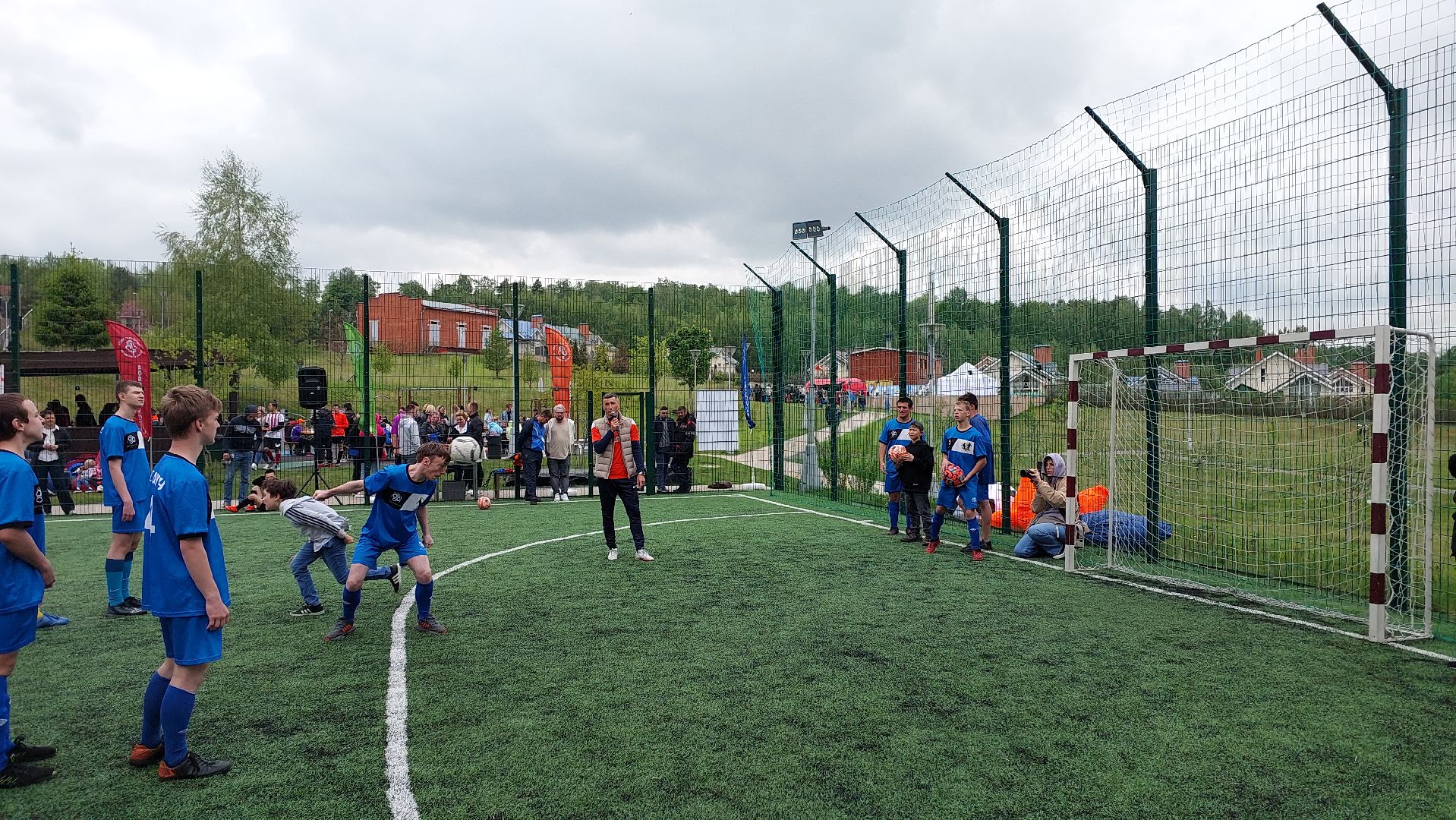 футбол, спорт, алдонин, мастер-класс, серпухов, райсеменовское, абсолют, инклюзивная школа, дети, детский спорт,