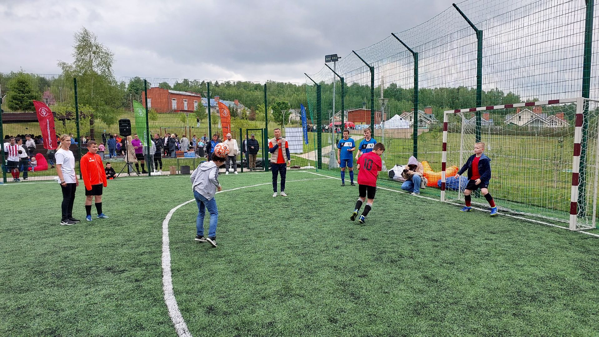 футбол, спорт, алдонин, мастер-класс, серпухов, райсеменовское, абсолют, инклюзивная школа, дети, детский спорт,