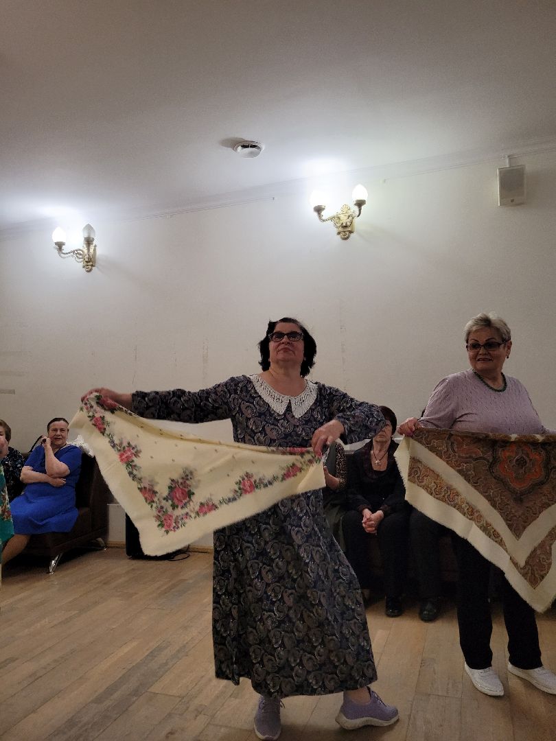 золотой возраст; видное; активное долголетие; дискотека