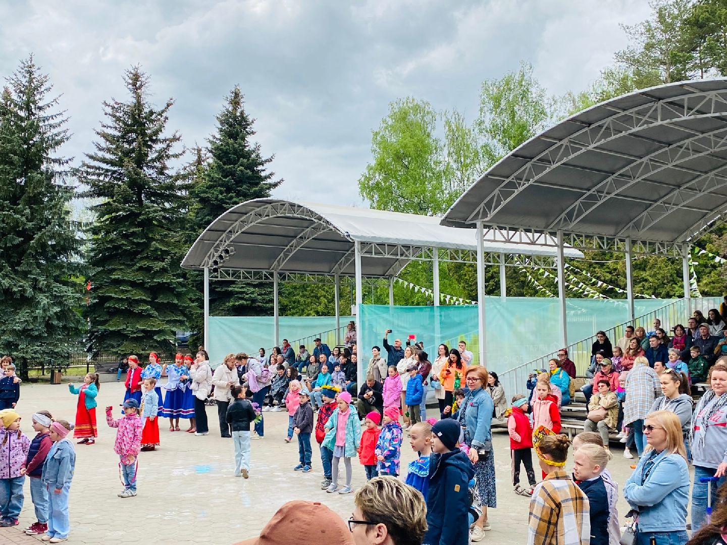 Домодедово, день славянской письменности, парк Елочки, общество