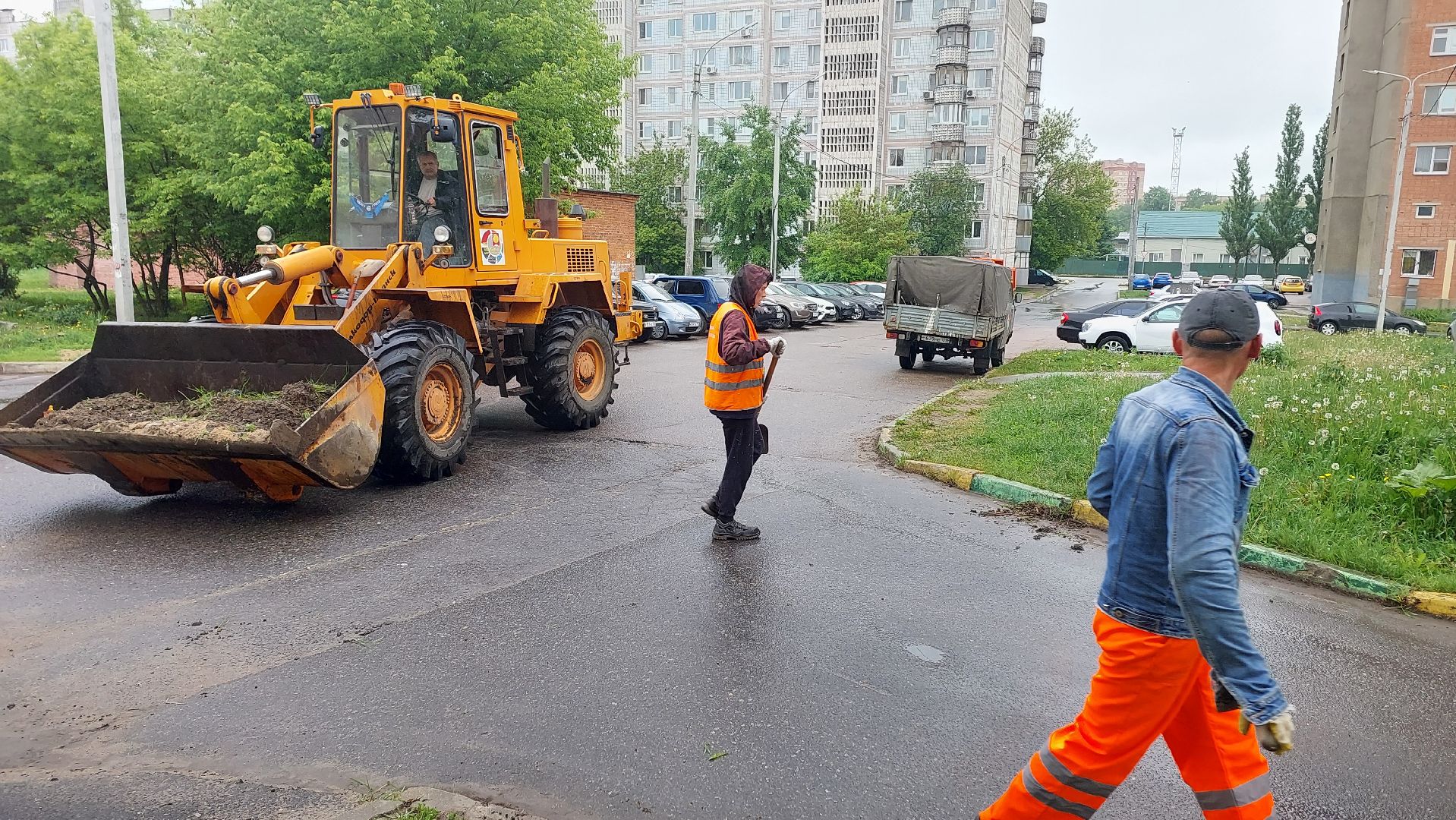 благоустройство, серпухов, дворы, МКД, дома, уборка, парковки, смет,