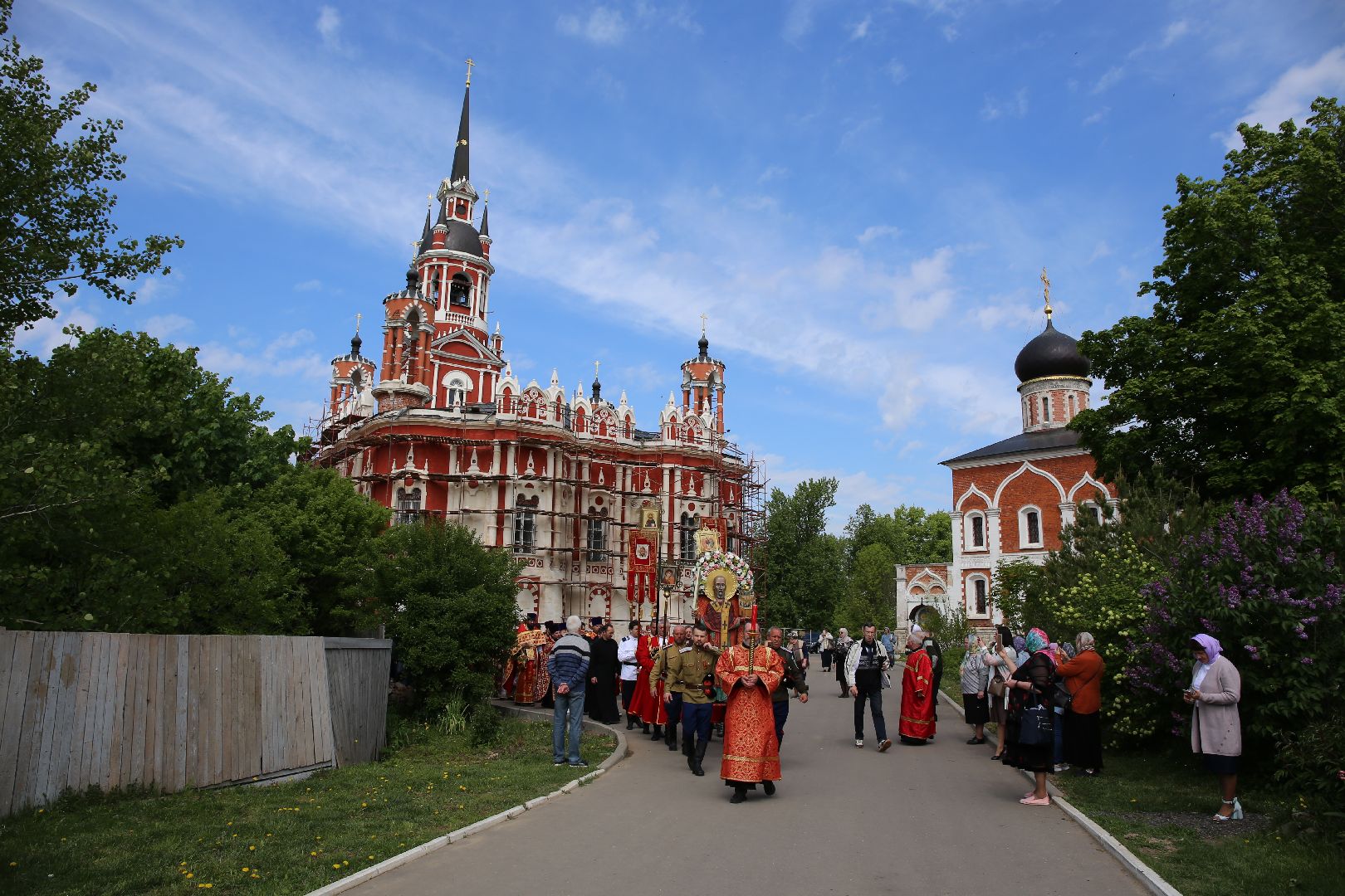 Можайск, Можайский городской округ, Подмосковье, День города, день Святого Николая Чудотворца, крестный ход