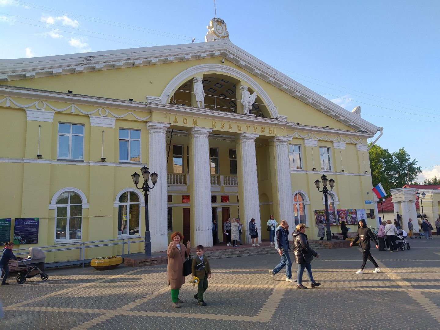 Дедовск, родник, концерт