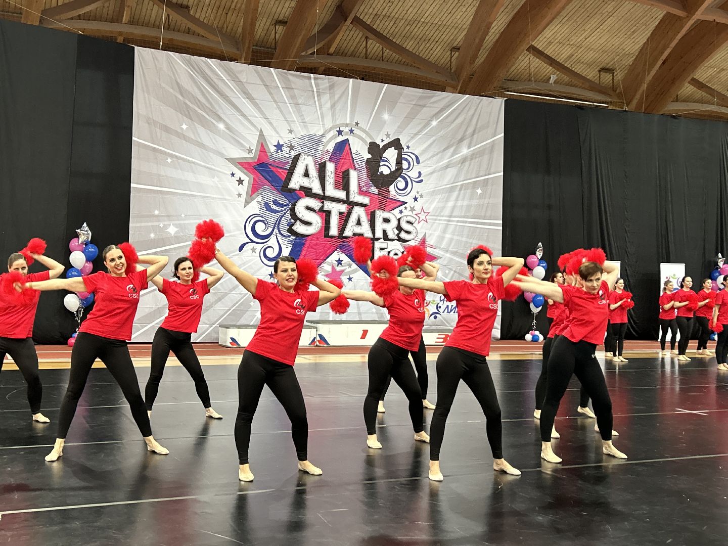 фестиваль, чирлидинг, Щелково, танцы, акробатика