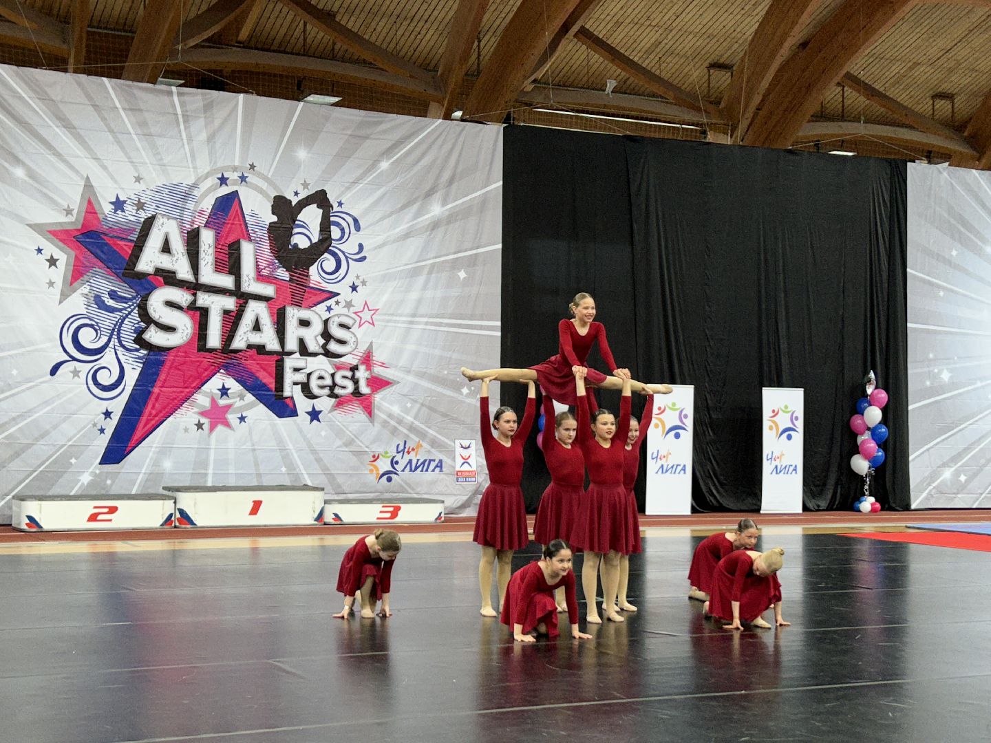 фестиваль, чирлидинг, Щелково, танцы, акробатика