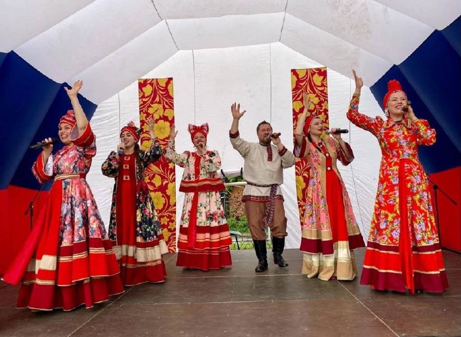 Звенигород, фестиваль фольклора, традиции, Никола Вешний, Аксиньино, Живы традиции Руси, народные гуляния, молодецкие забавы