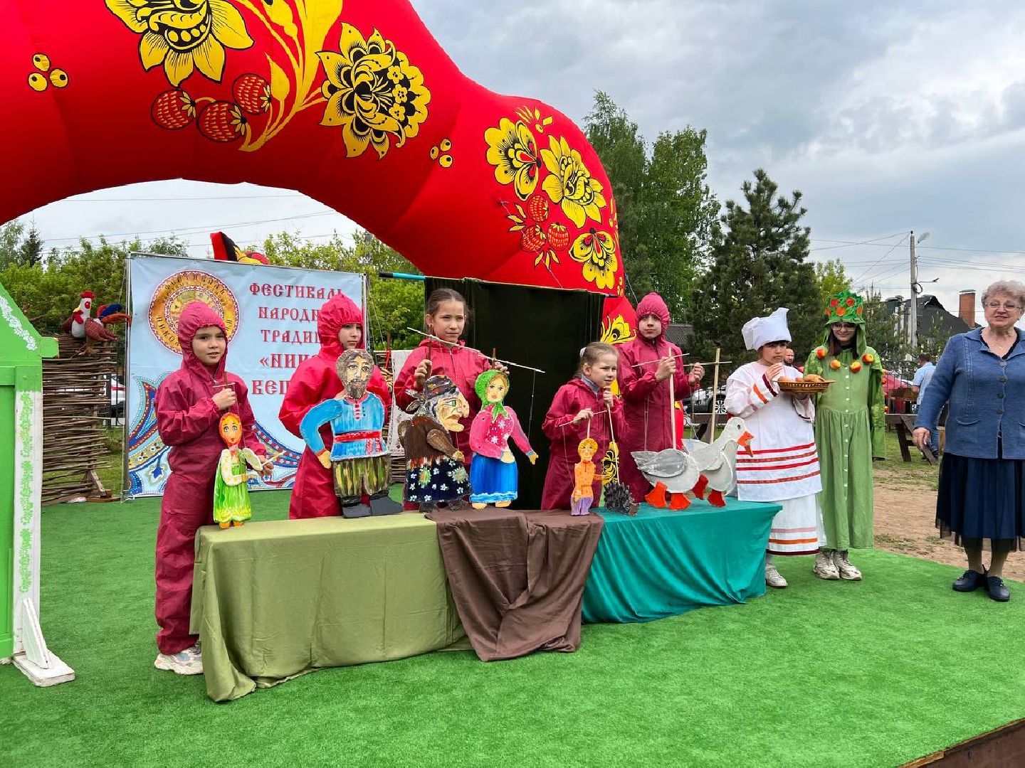 Звенигород, фестиваль фольклора, традиции, Никола Вешний, Аксиньино, Живы традиции Руси, народные гуляния, молодецкие забавы