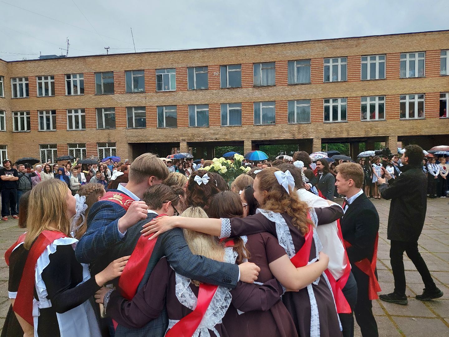 образование, последний звонок, школьники