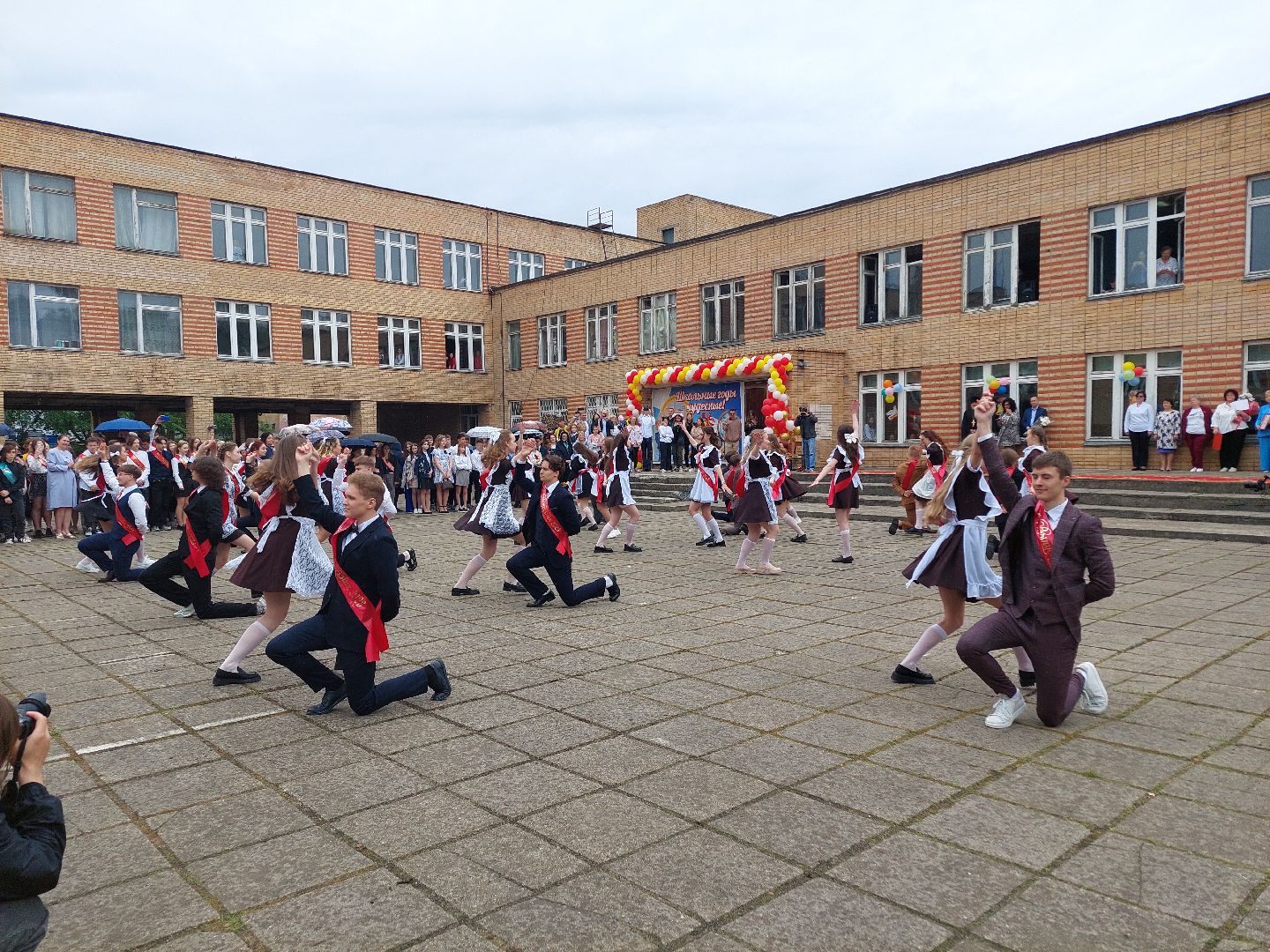 образование, последний звонок, школьники