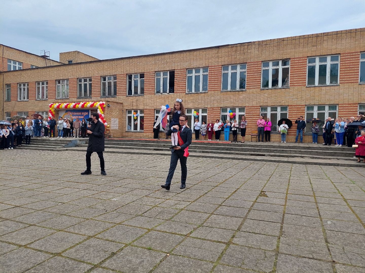 образование, последний звонок, школьники