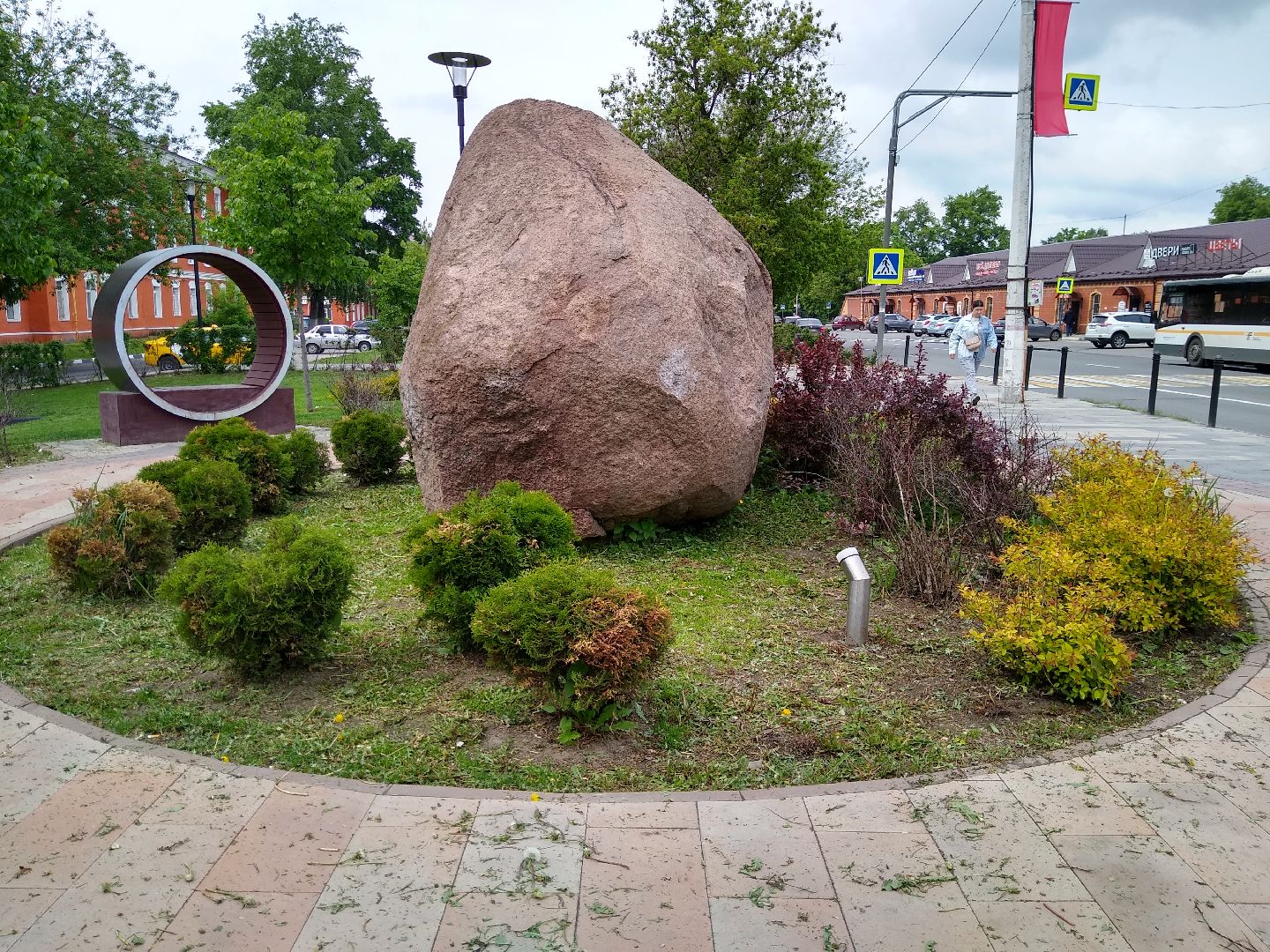 Раменское, благоустройство, бульвар Искусств, покос травы