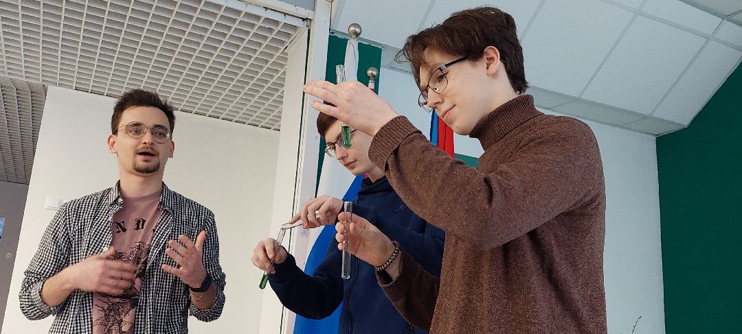 Пущино, образование