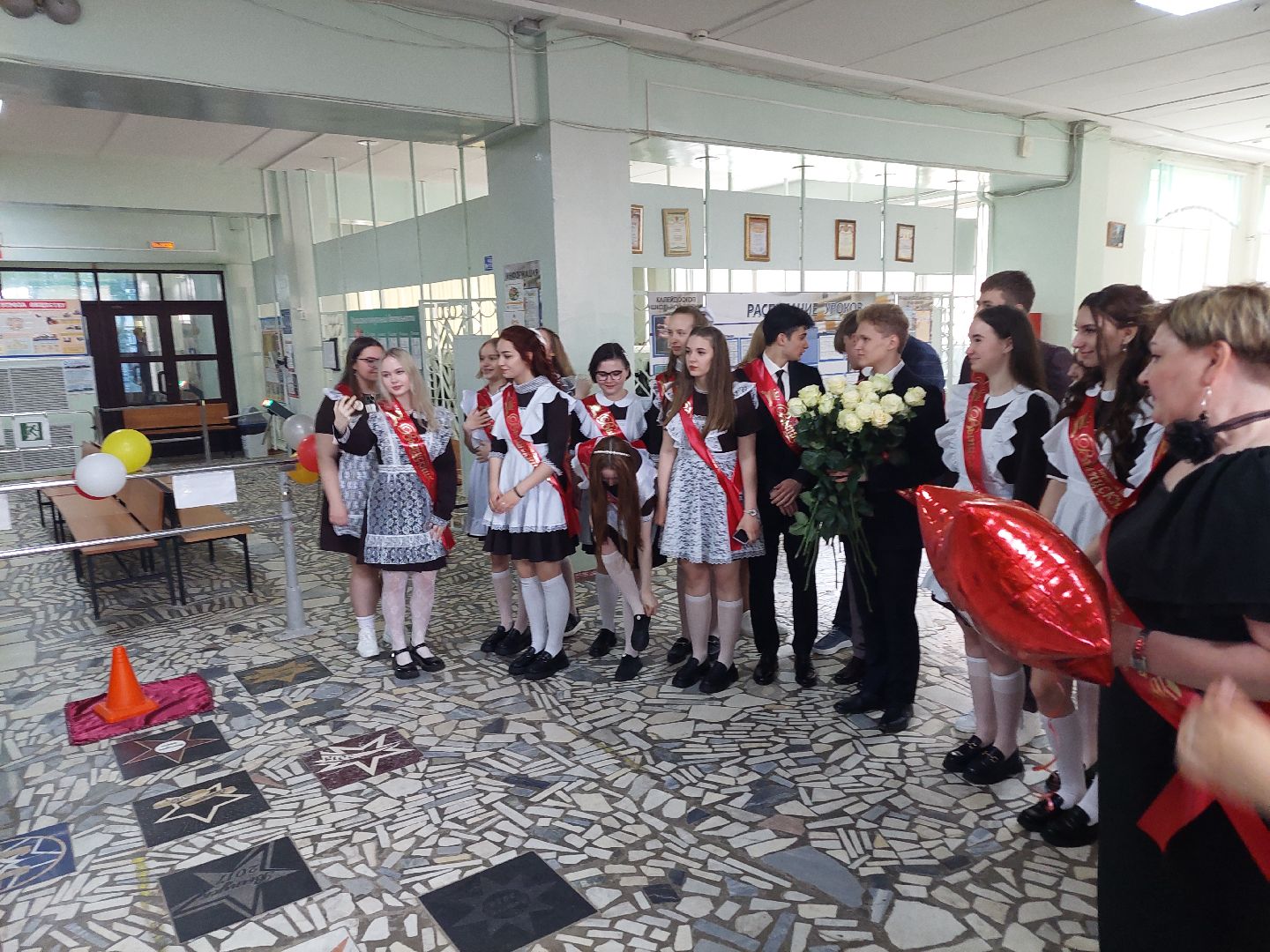 последний звонок, памятная звезда