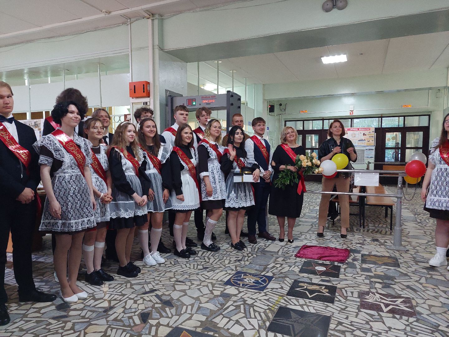 последний звонок, памятная звезда