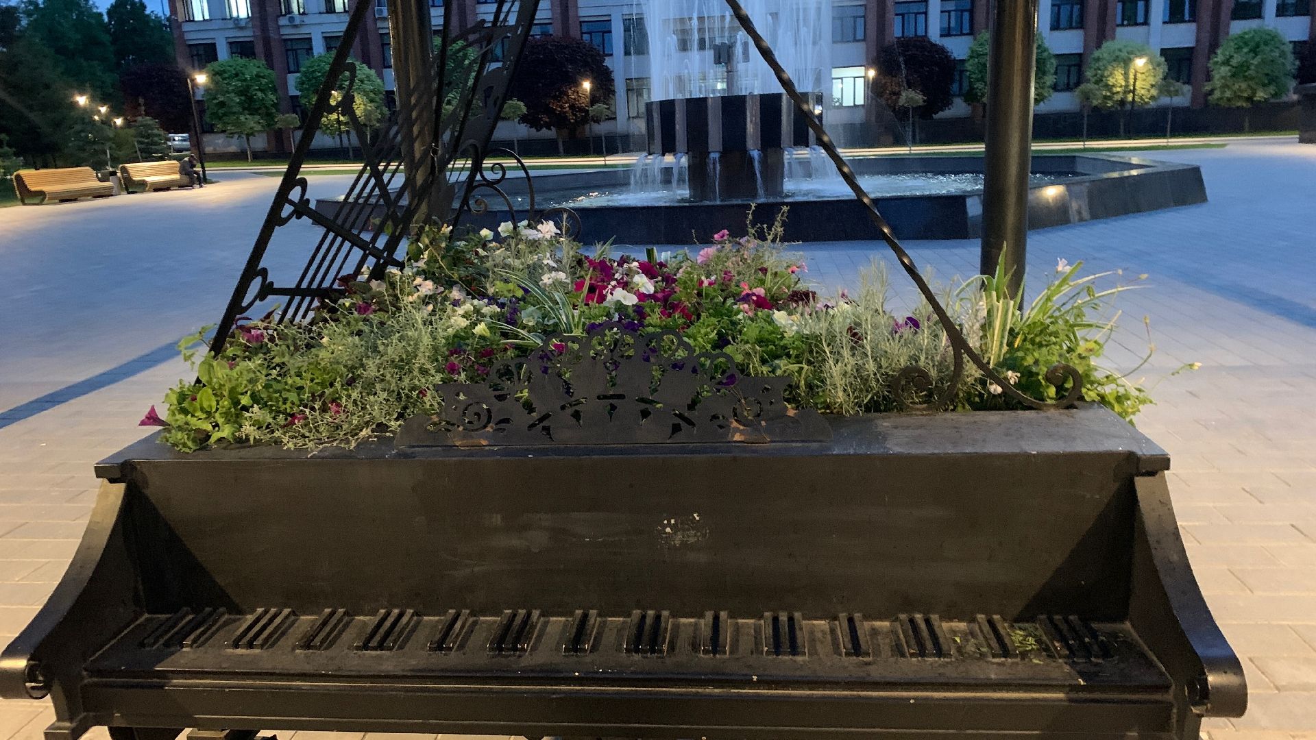 Ступино, благоустройство, рояль