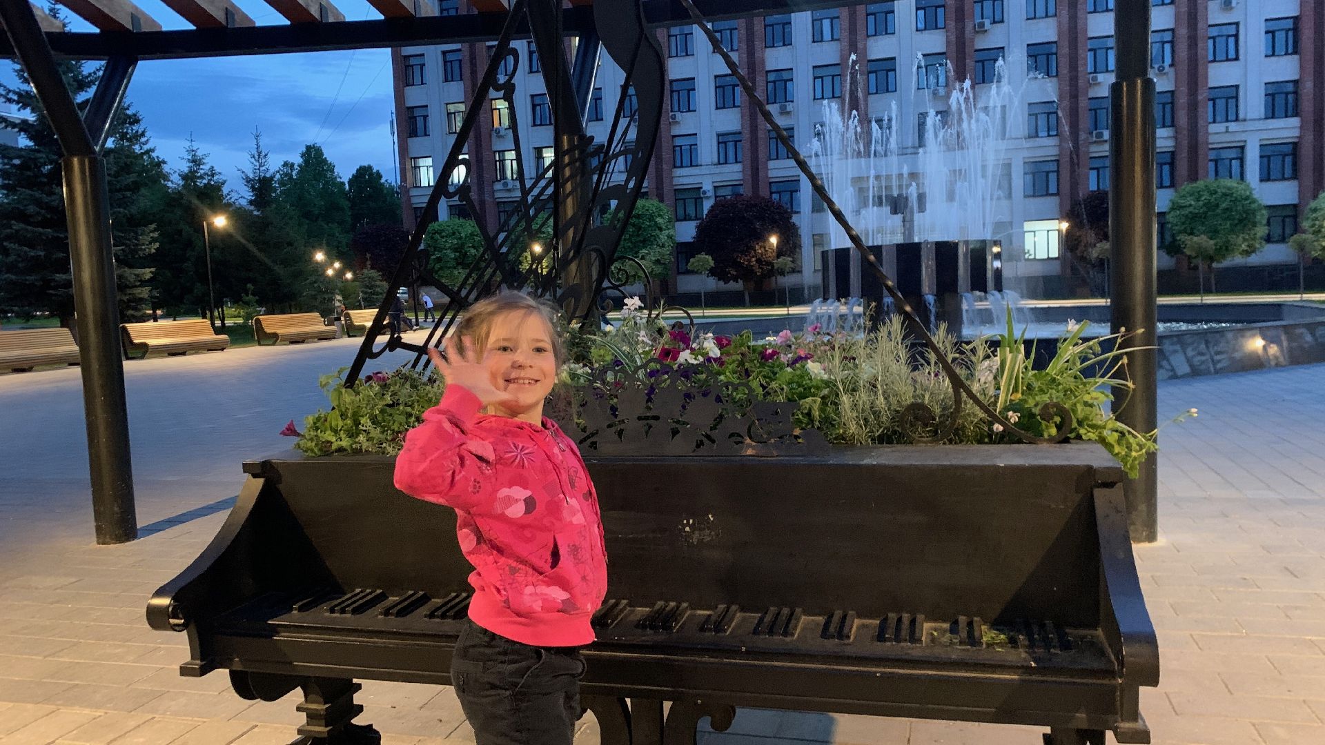 Ступино, благоустройство, рояль