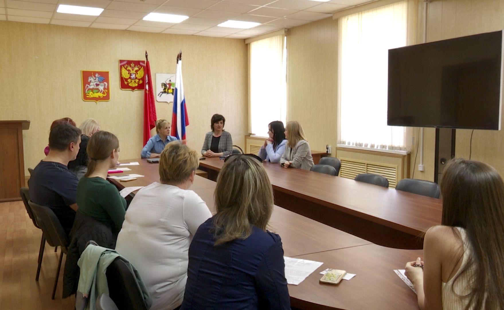 Клин, общество, семьи, земельные участки