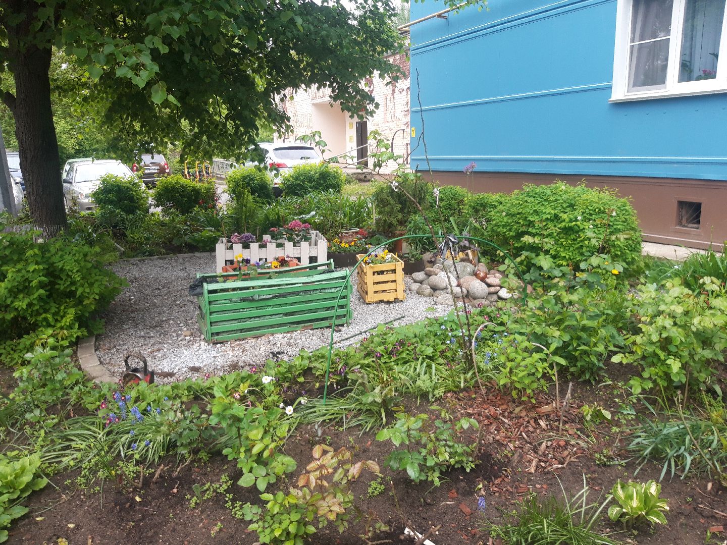 двор, доброе дело,