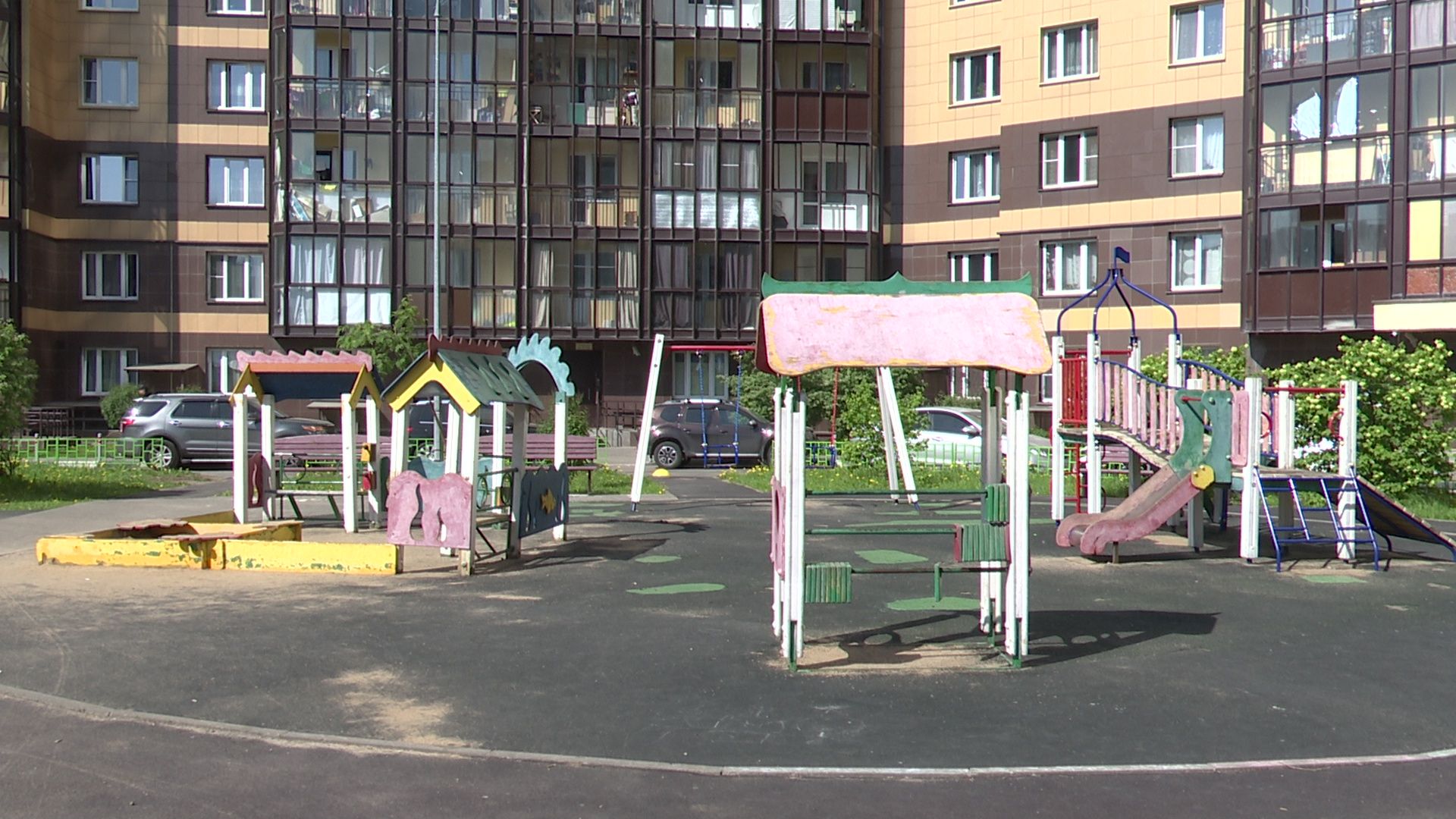 Реутов, Станислав Каторов, благоустройство, ЖКХ, качели, площадки, мусор, озеленение