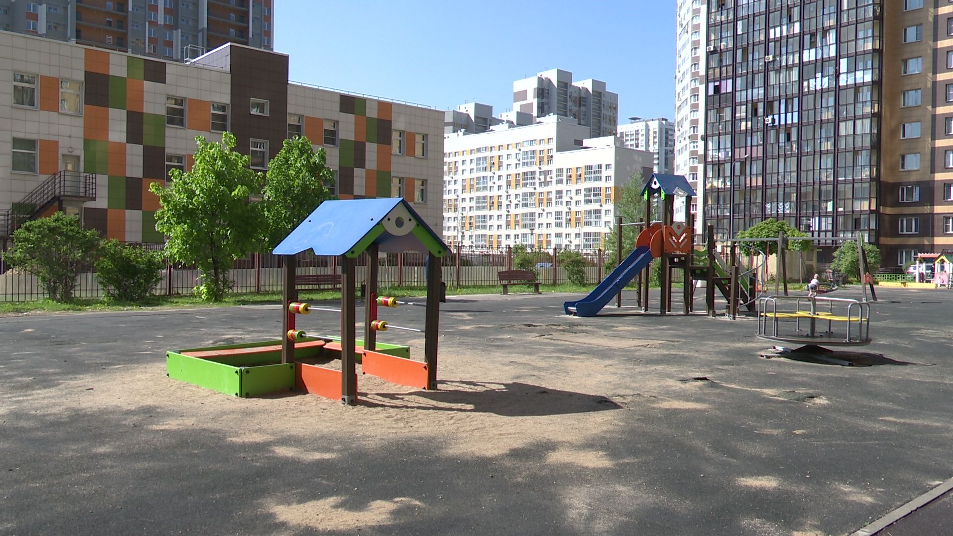 Реутов, Станислав Каторов, благоустройство, ЖКХ, качели, площадки, мусор, озеленение