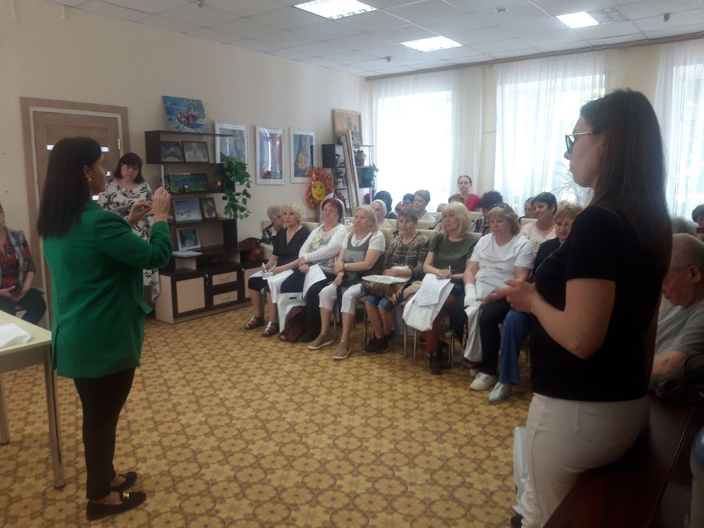 жк, пенсионеры, доброе дело,