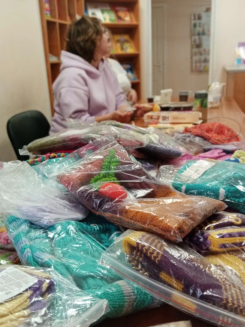 Вязание, благотворительность, недоношенные дети, Дубна