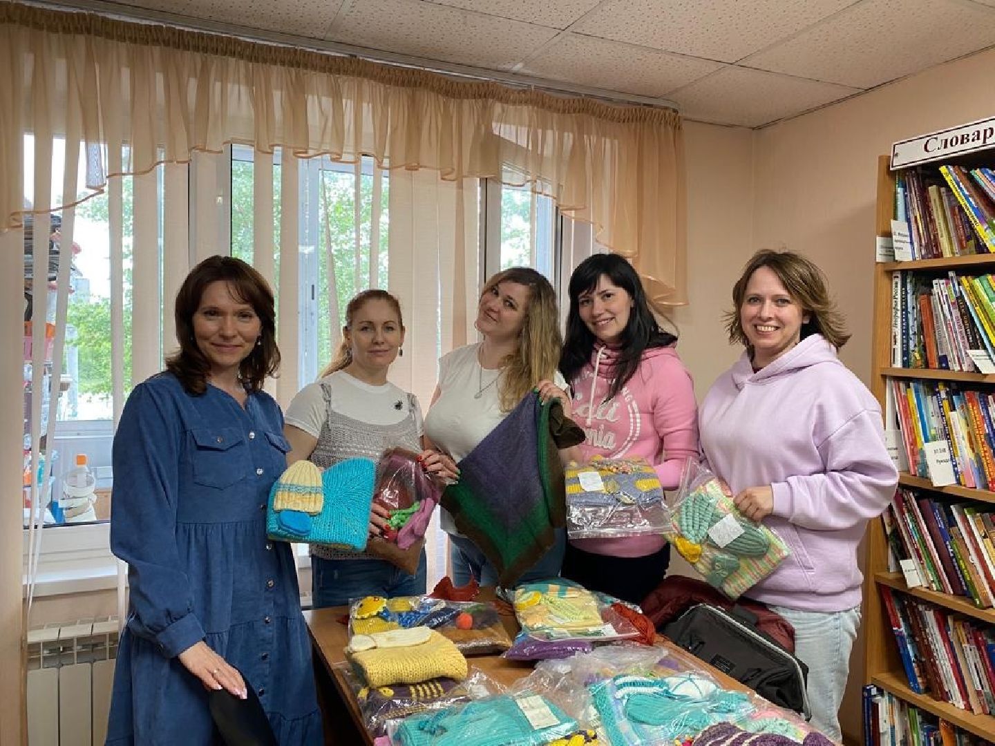 Вязание, благотворительность, недоношенные дети, Дубна