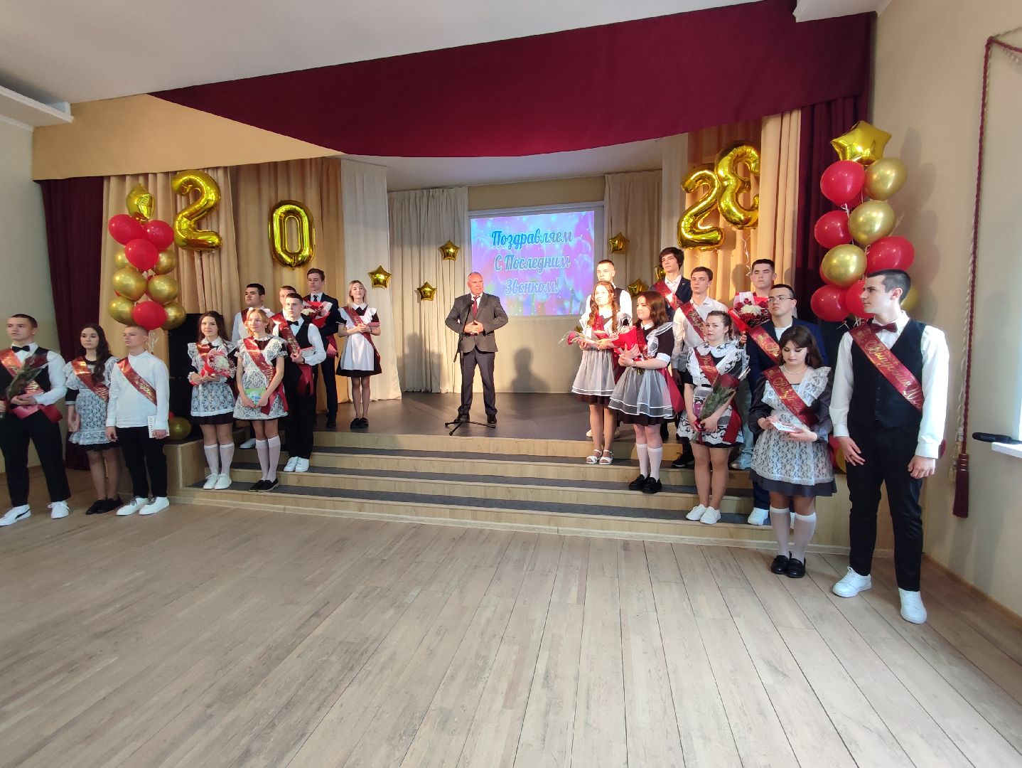 #последнийзвонок, #талдом, #школа, #выпускники, #конецучебногогода