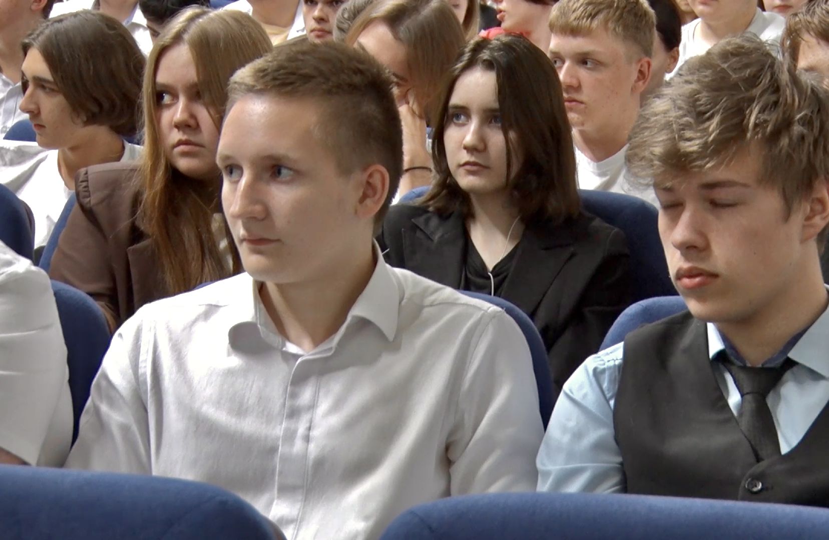 Клин, образование, движение первых, молодежь