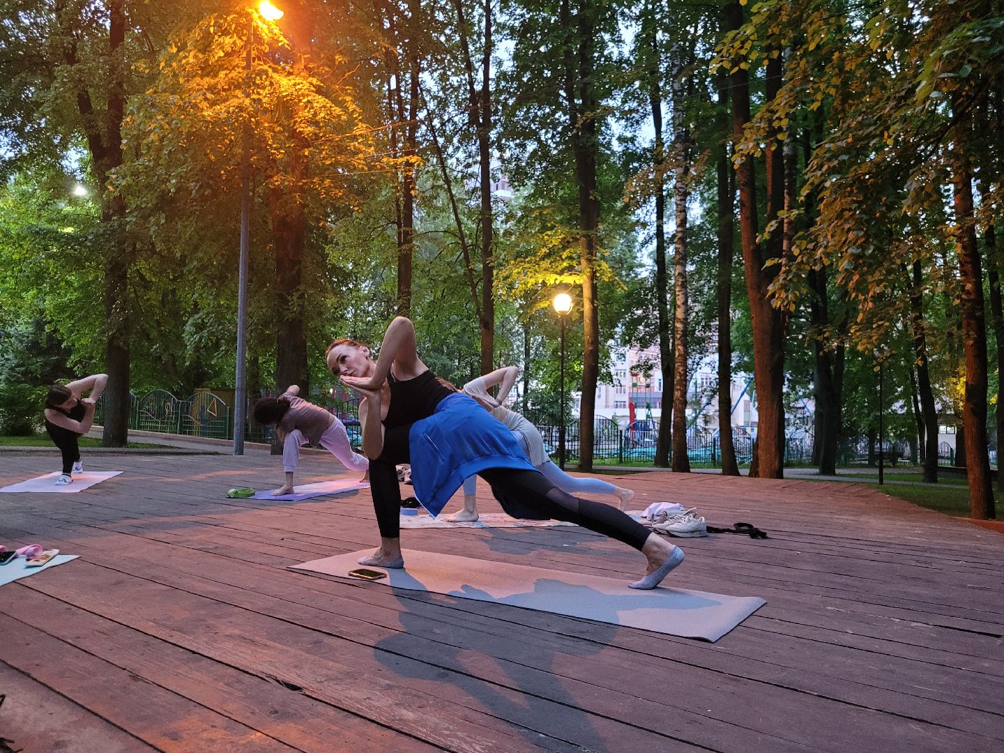 йога; видное; центральный парк; здоровье