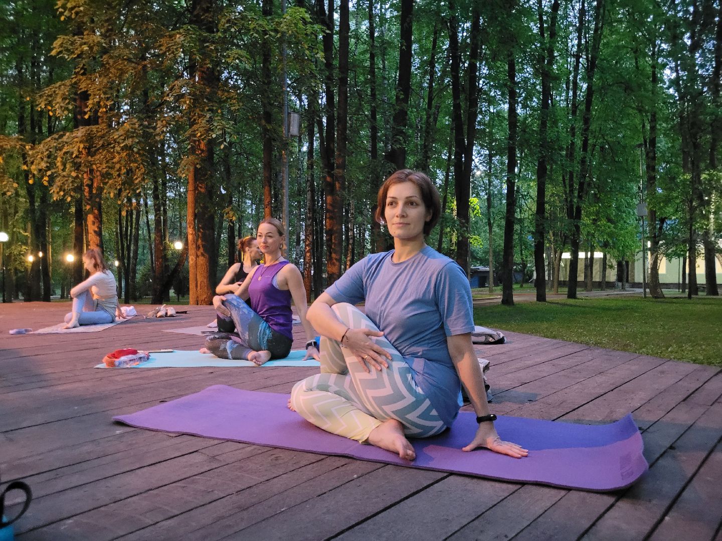 йога; видное; центральный парк; здоровье