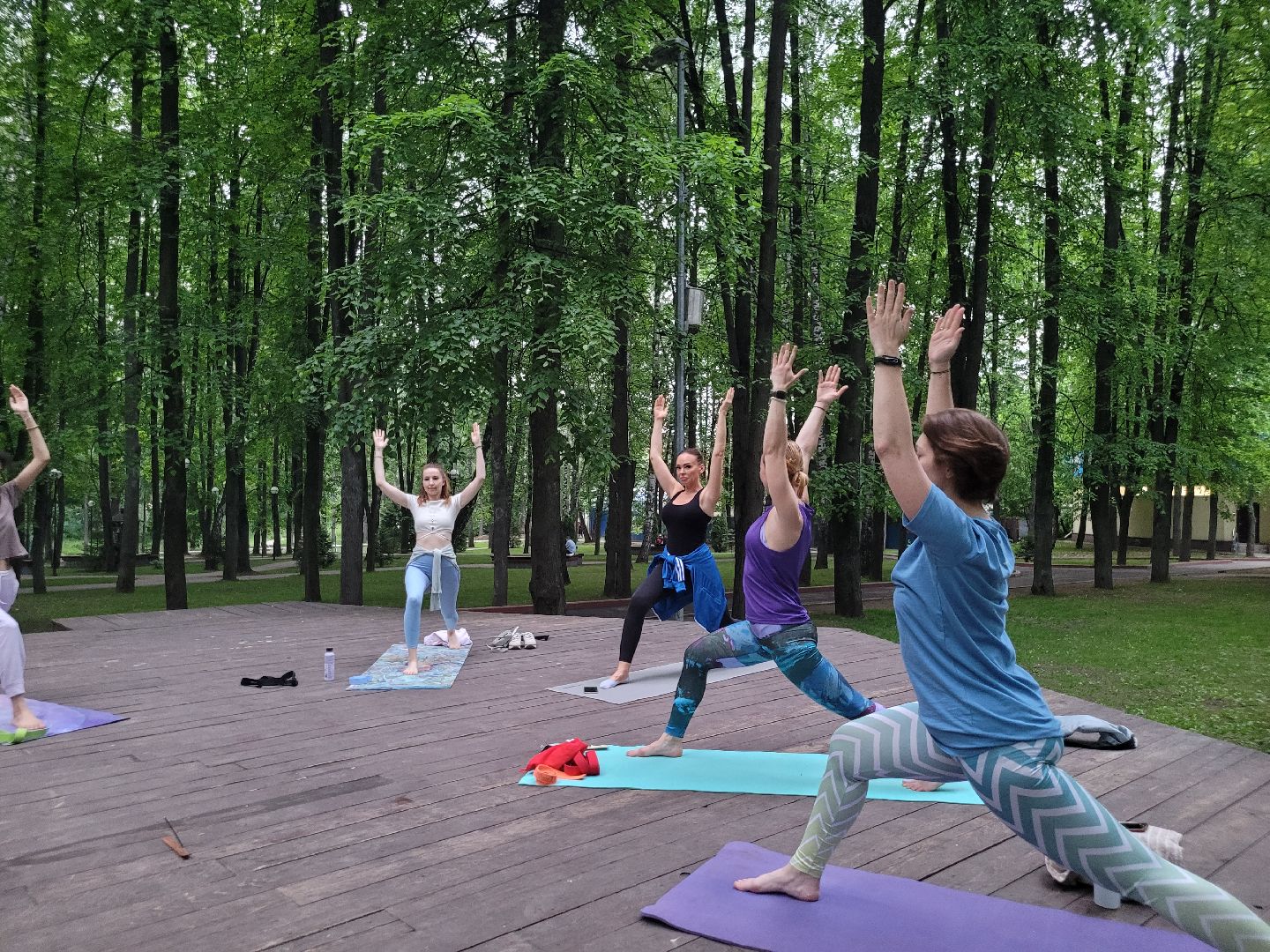 йога; видное; центральный парк; здоровье