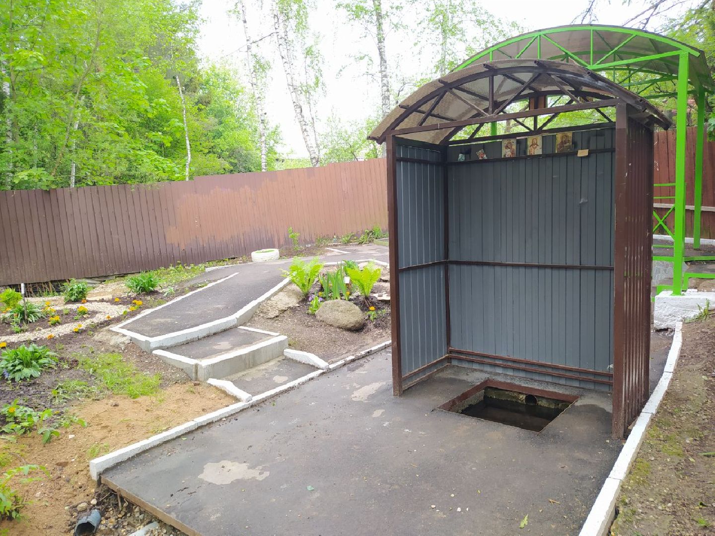 Нахабино, святой источник, благоустройство